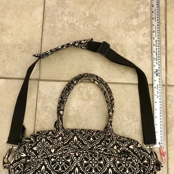 Vera Bradley Metroplitian Tote - Picture 7 of 7